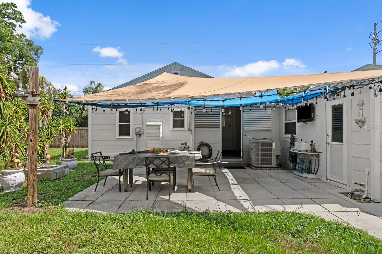 FLORAL VILLA ESTATES - Residential