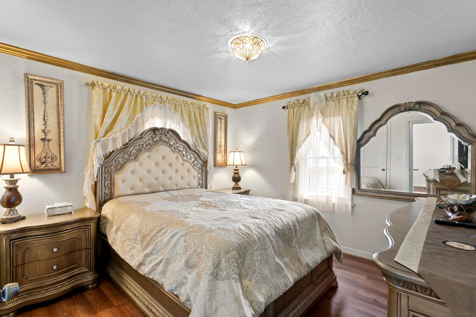 FLORAL VILLA ESTATES - Residential