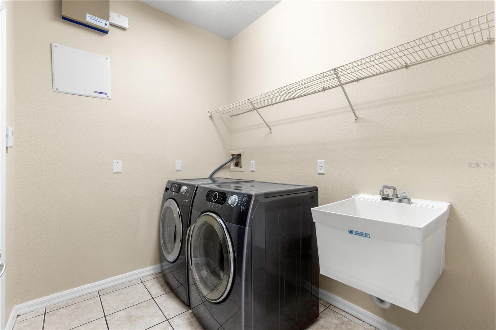 LIVE OAK PRESERVE PH 1B VILLAGE - Residential