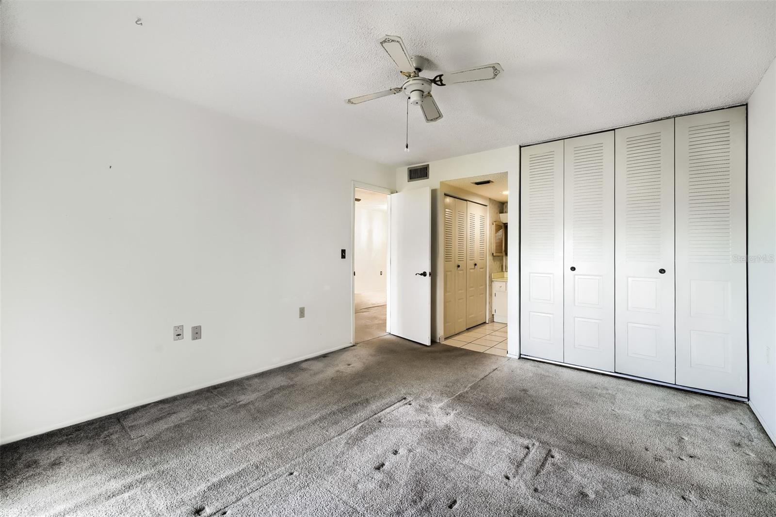 TIMBER OAKS FAIRWAY VILLAS - Residential