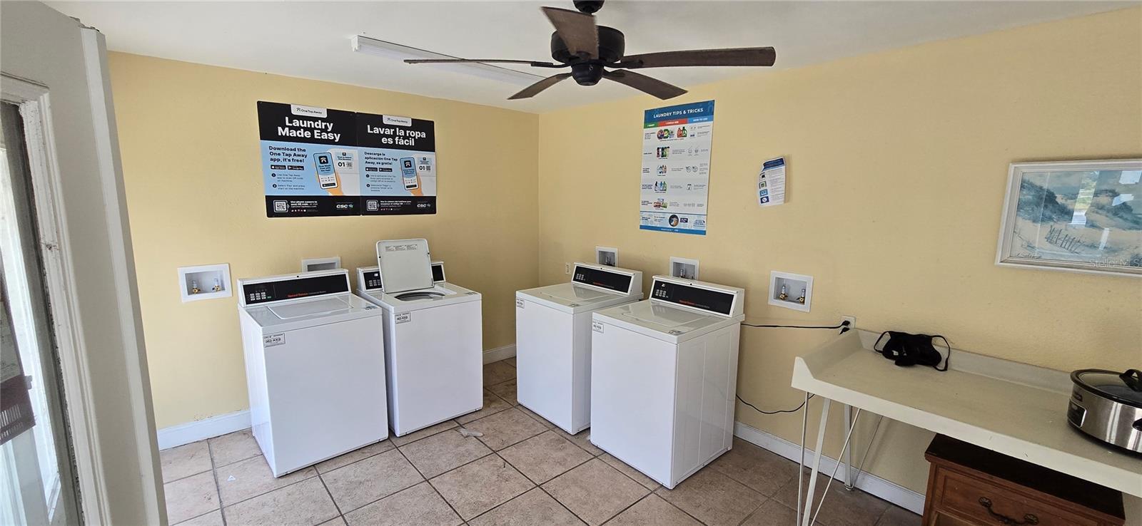 MOUNT DORA, MOUNT DORA COMMONS CONDOMINIUM - Residential