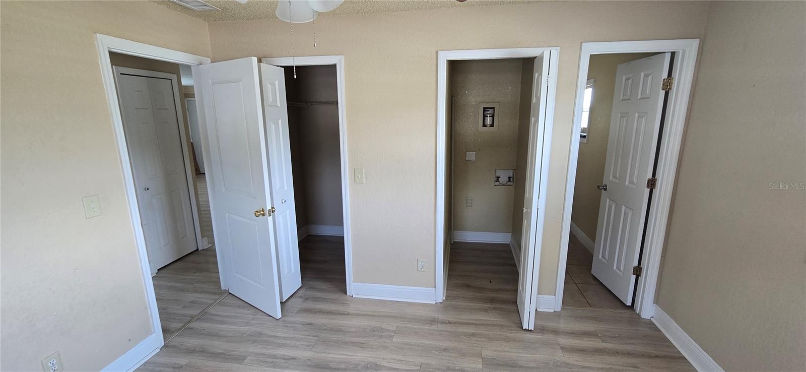 MOUNT DORA, MOUNT DORA COMMONS CONDOMINIUM - Residential