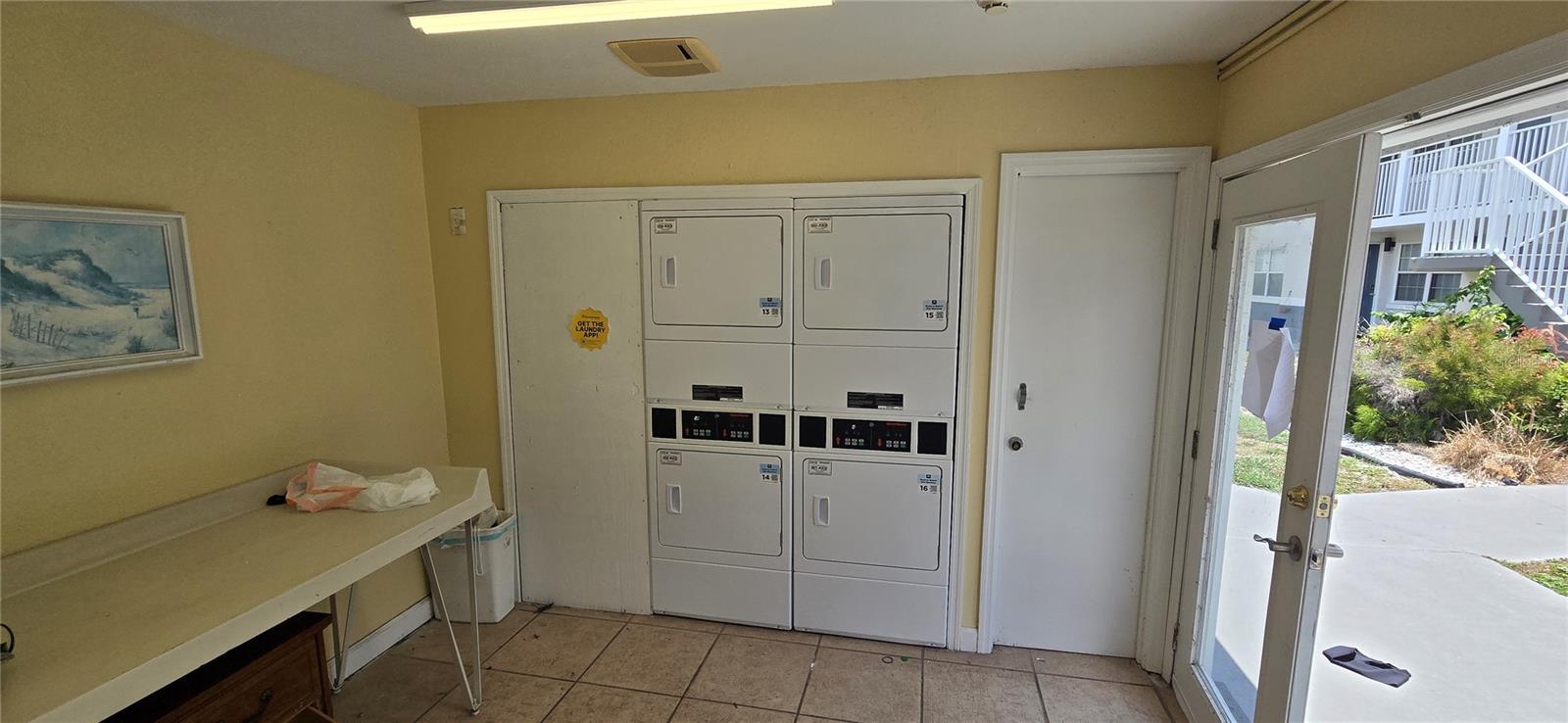 MOUNT DORA, MOUNT DORA COMMONS CONDOMINIUM - Residential
