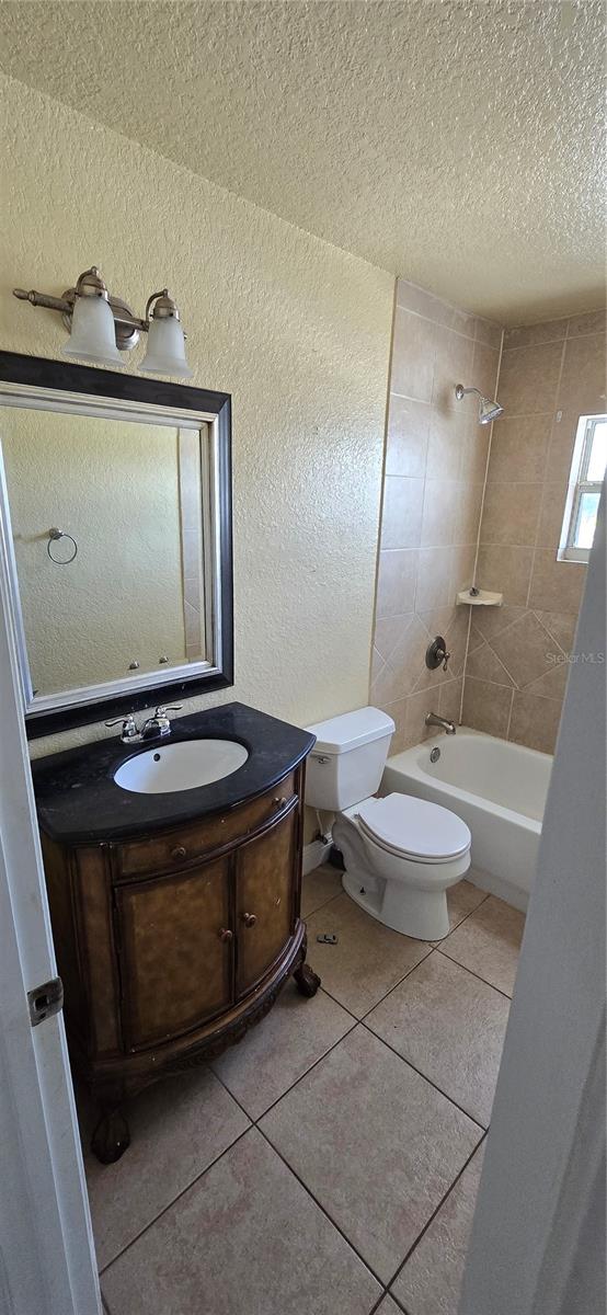 MOUNT DORA, MOUNT DORA COMMONS CONDOMINIUM - Residential