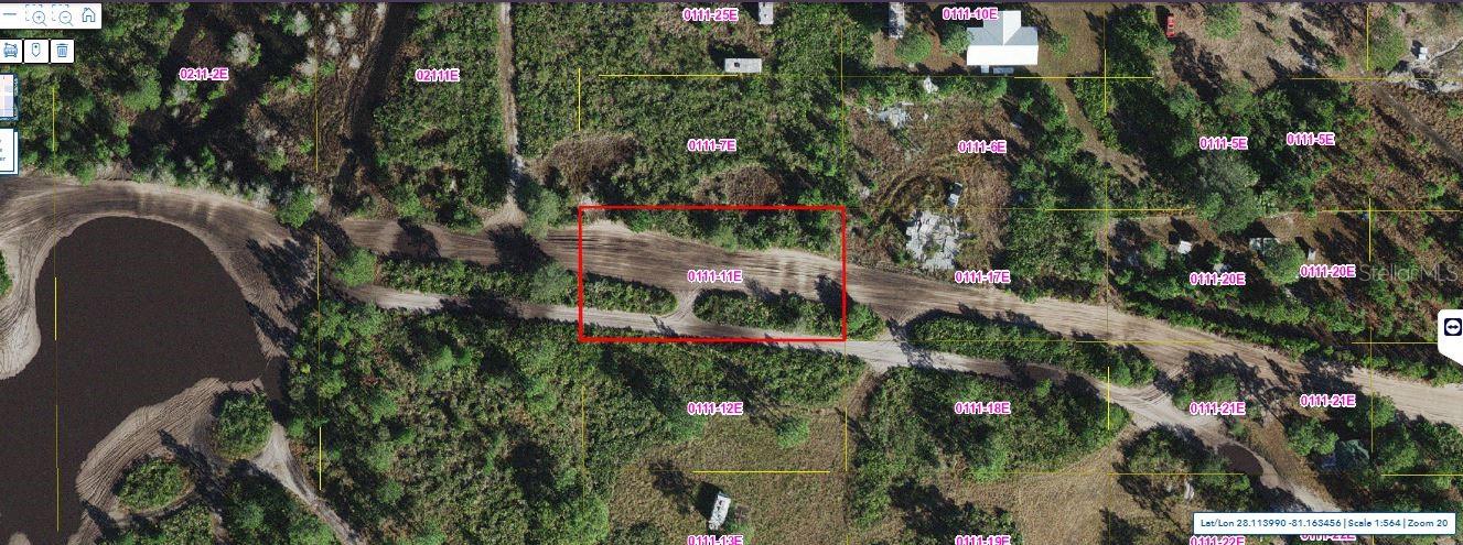 0.31-acre agricultural lot located on HOLOPAW Groves Road in St. Cloud, Florida 34773. Rural acreage not build able.   creating a peaceful rural retreat. this acreage is ideal for recreational use, long-term investment, or enjoying the privacy and natural surroundings away from the city. Pin Location: Latitude 28.11442028, Longitude -81.16265889. Note: buyers I emphasize the importance of conducting thorough due diligence to ensure that the property meets your expectations and requirements.