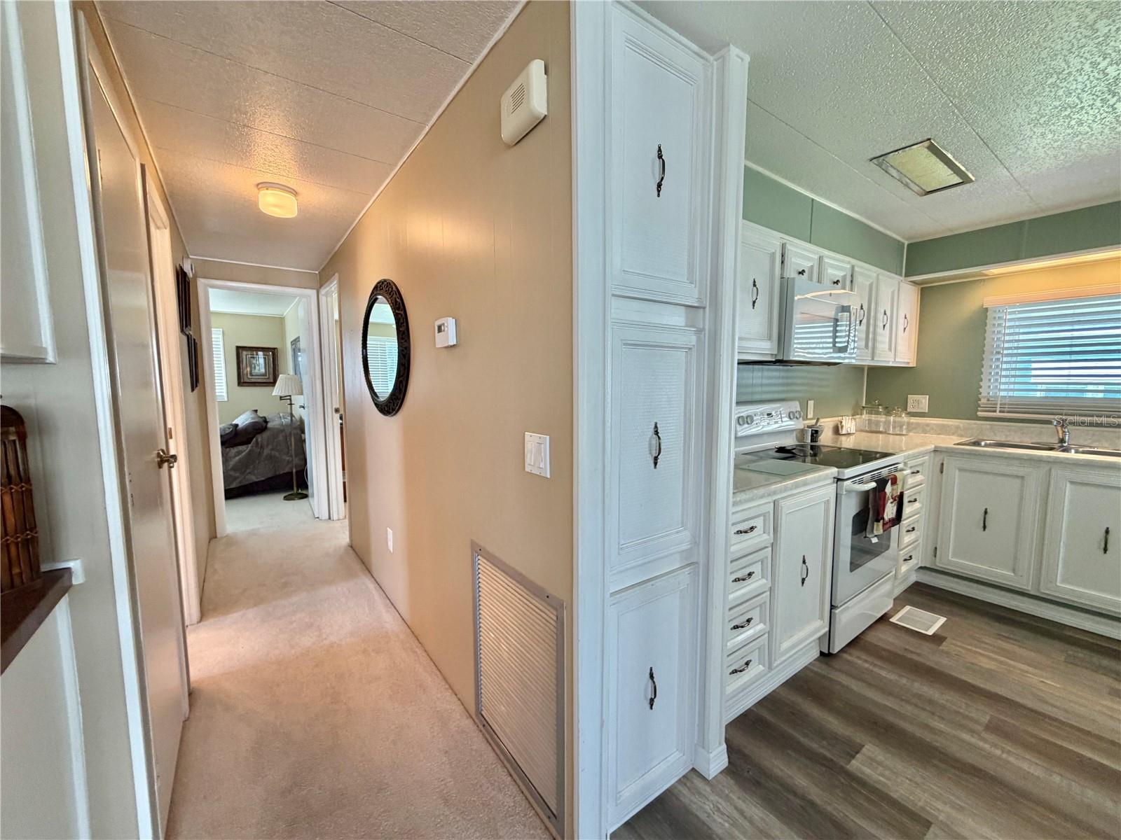 HAWTHORNE AT LEESBURG A COOP - Residential