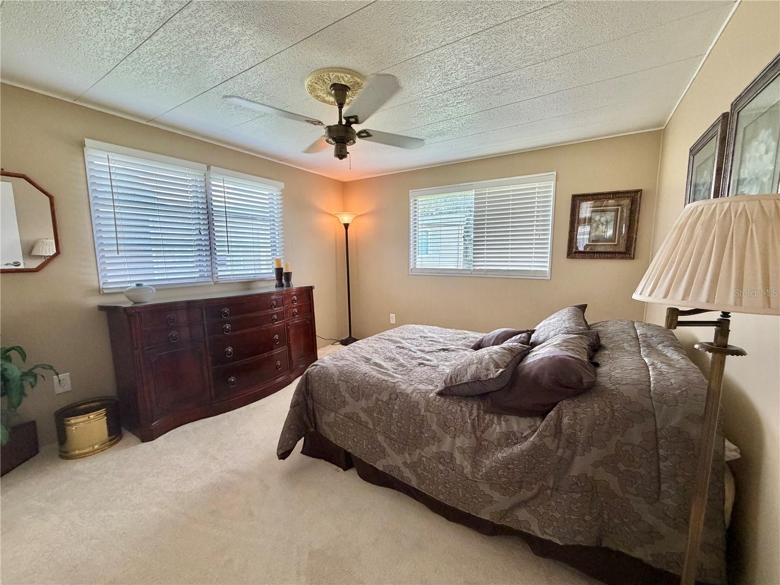 HAWTHORNE AT LEESBURG A COOP - Residential