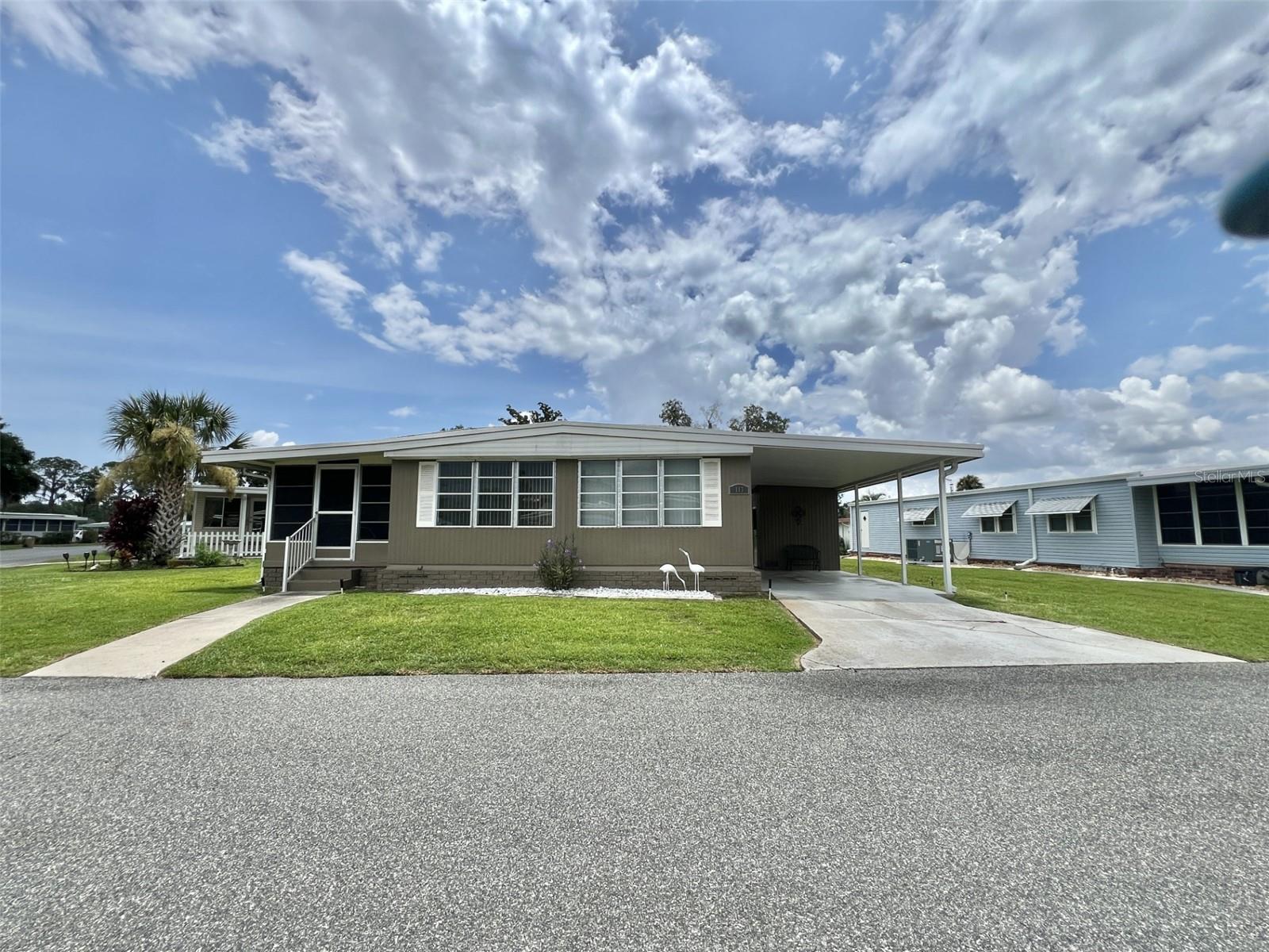 HAWTHORNE AT LEESBURG A COOP - Residential
