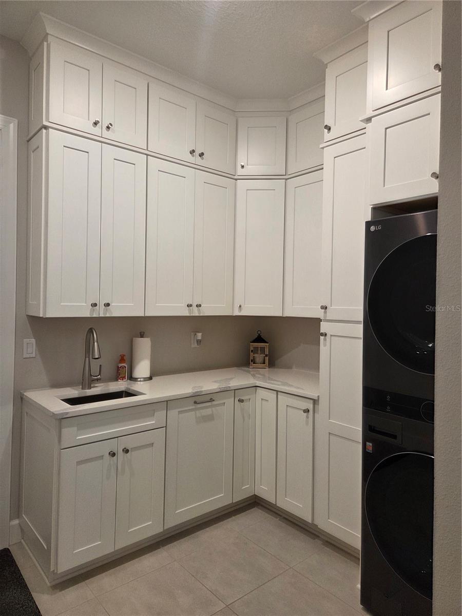 AZARIO ESPLANADE PH VI - Residential Lease