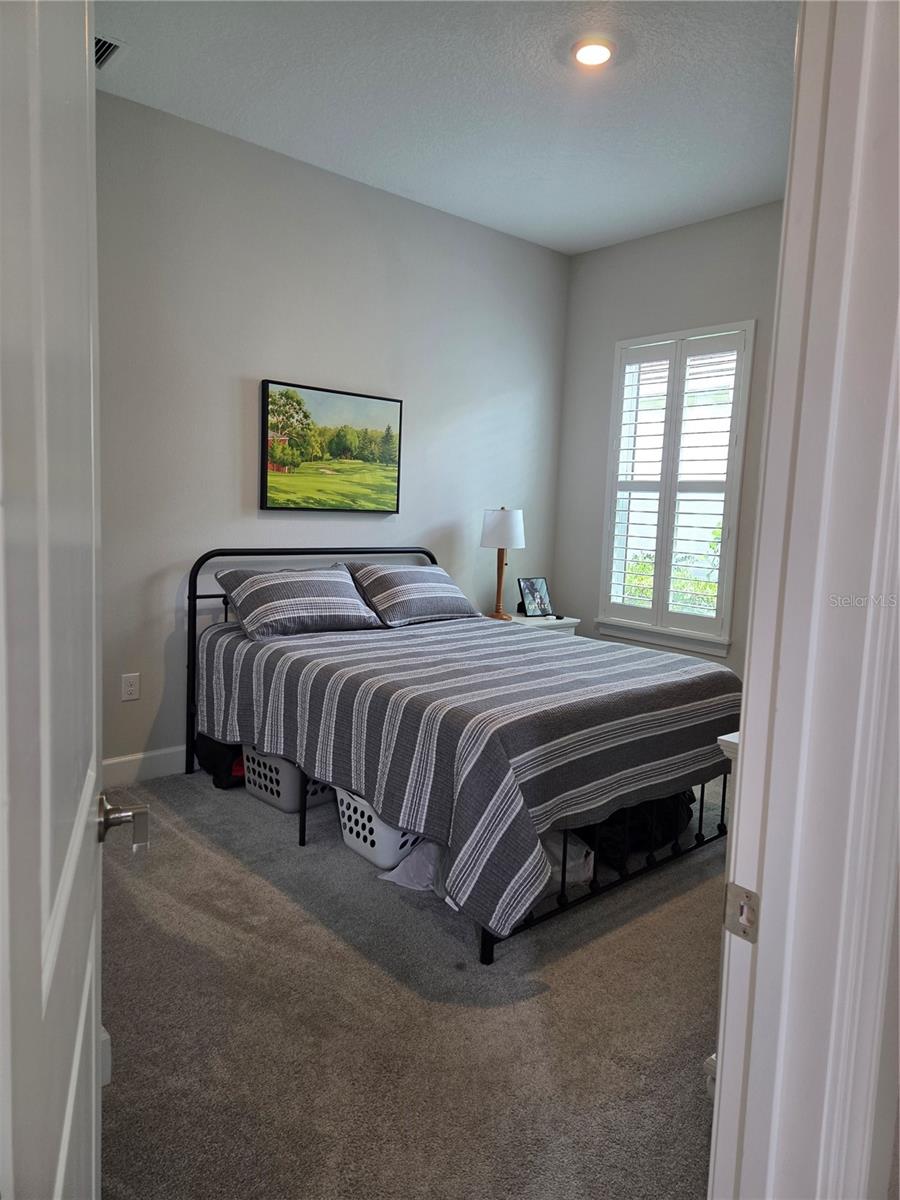 AZARIO ESPLANADE PH VI - Residential Lease