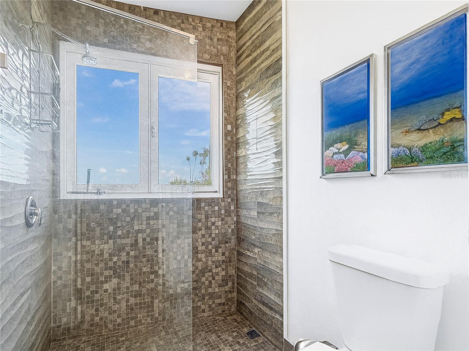 MINILLAS WARD, LA FLORESTA - Residential
