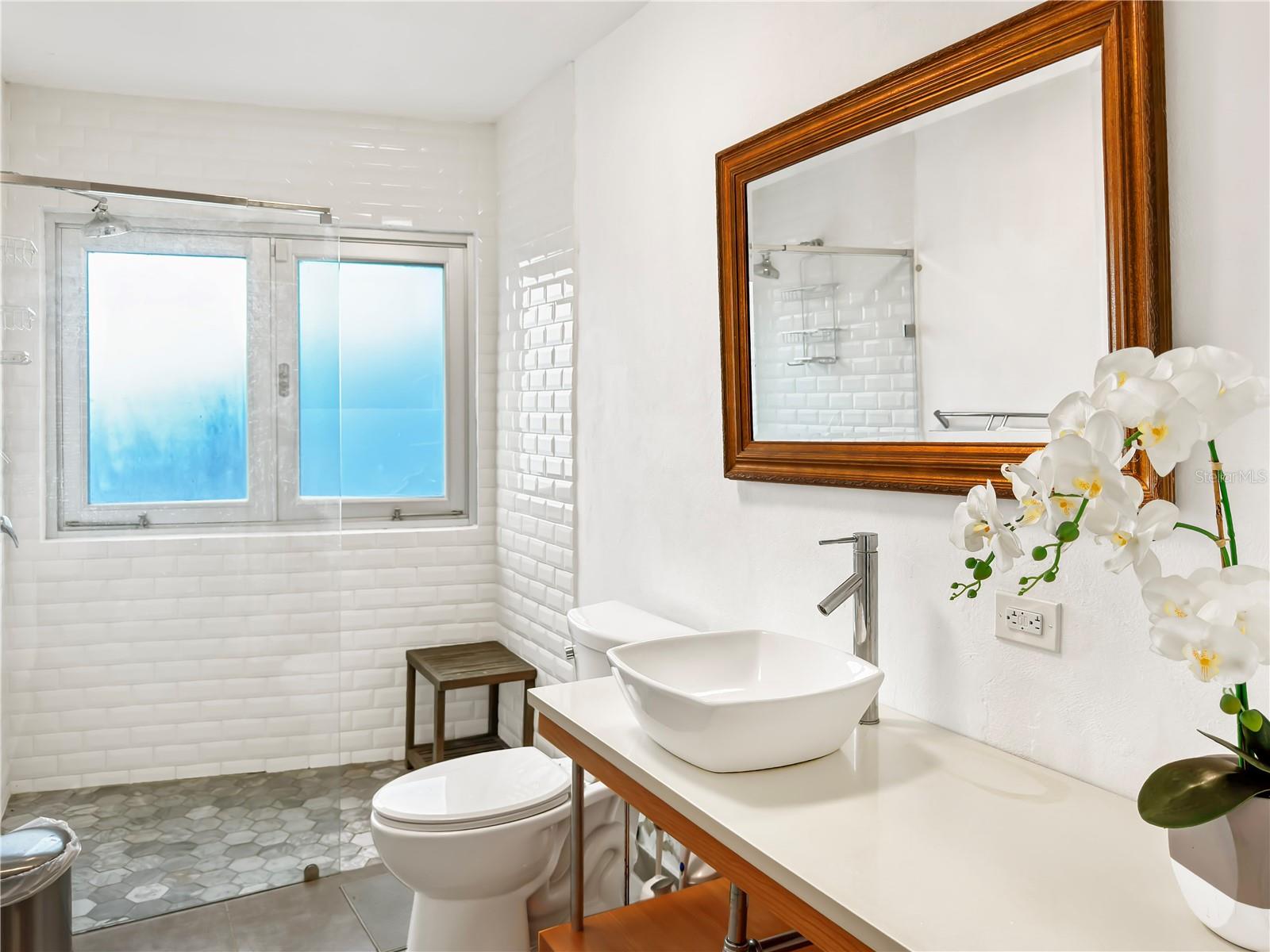 MINILLAS WARD, LA FLORESTA - Residential