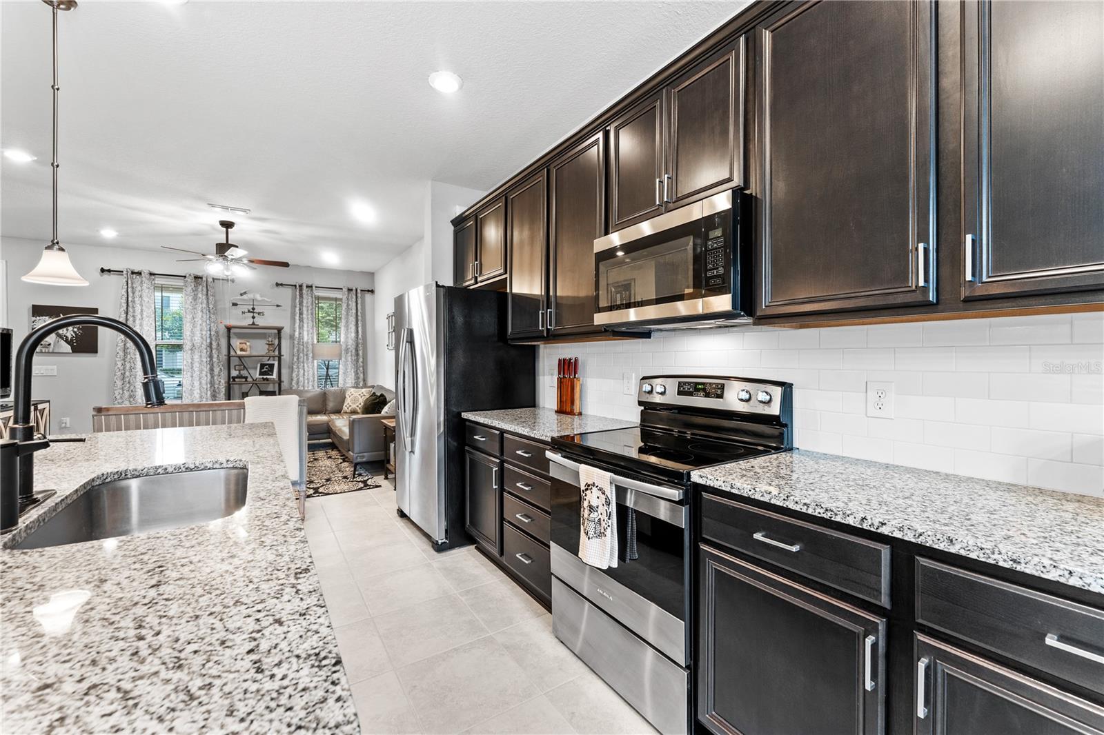 LAKESHORE AT NARCOOSSEE PH 2 - Residential
