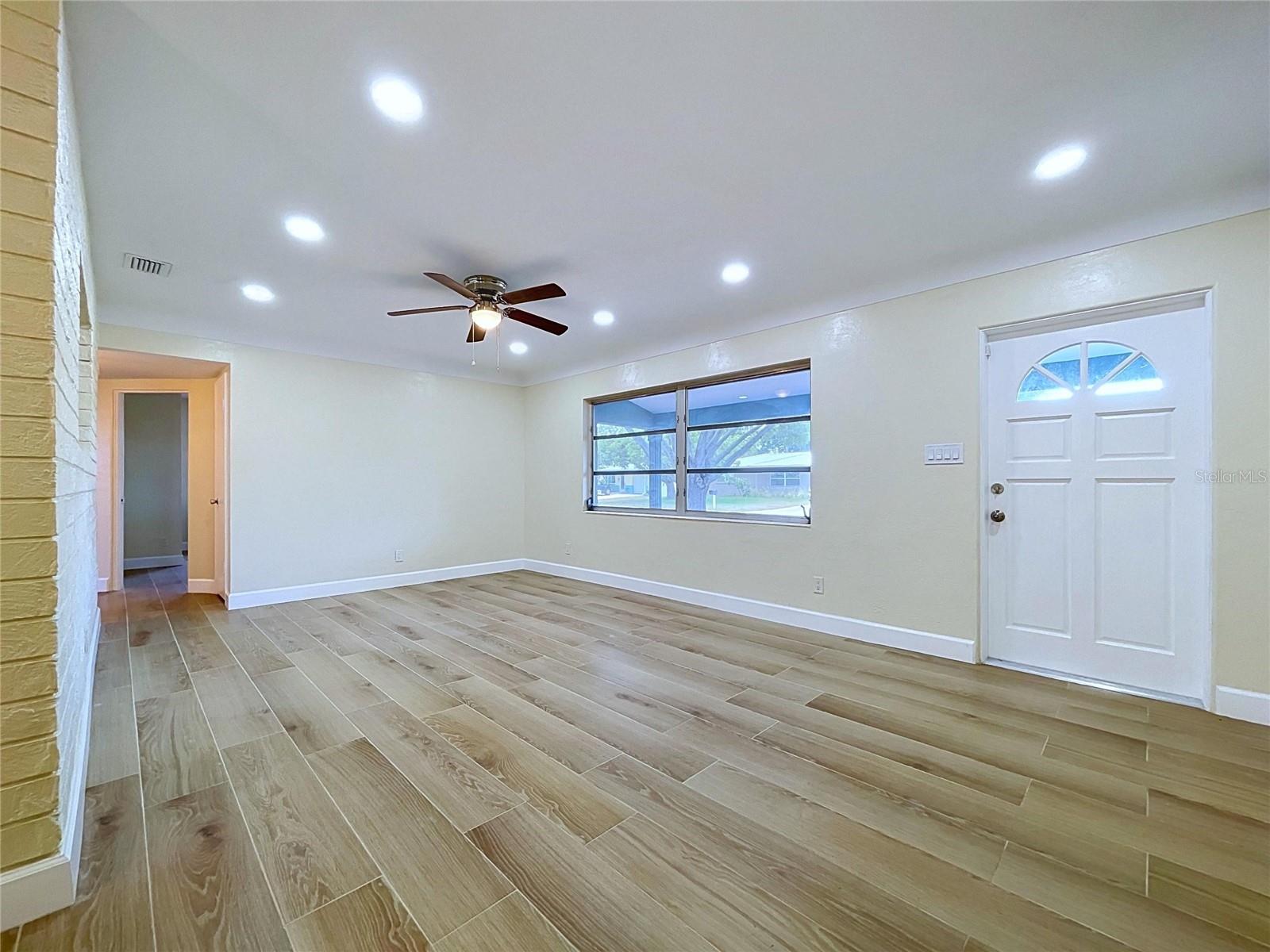 BAY PINES ESTATES - Residential