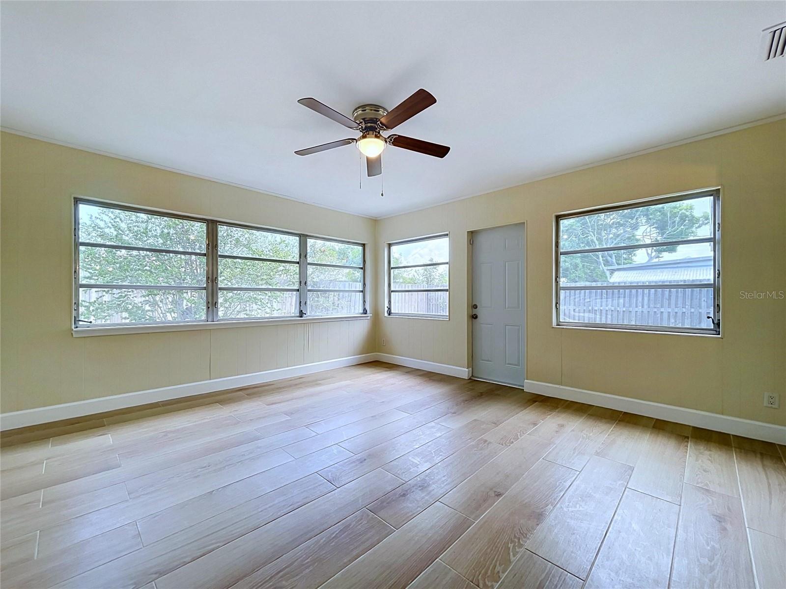 BAY PINES ESTATES - Residential