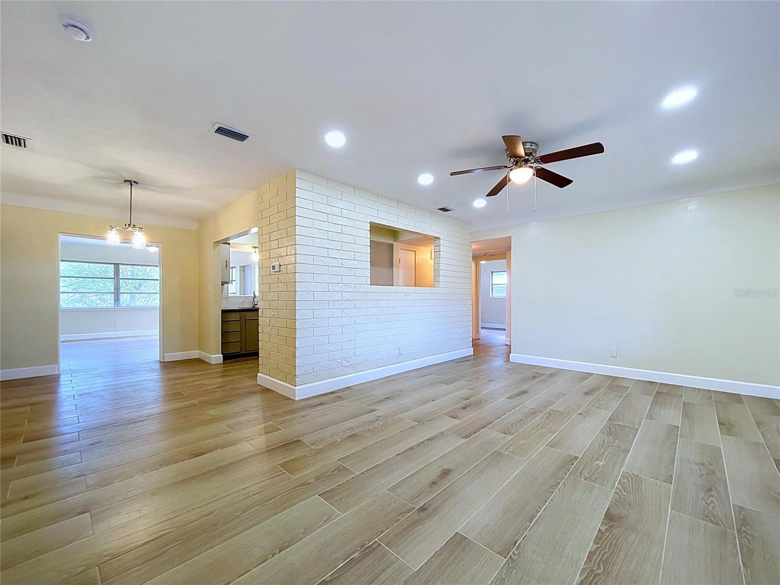 BAY PINES ESTATES - Residential