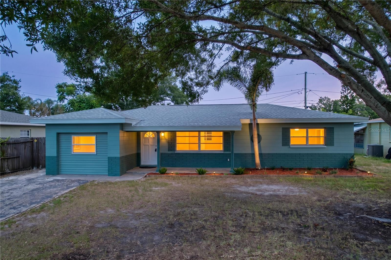 BAY PINES ESTATES - Residential