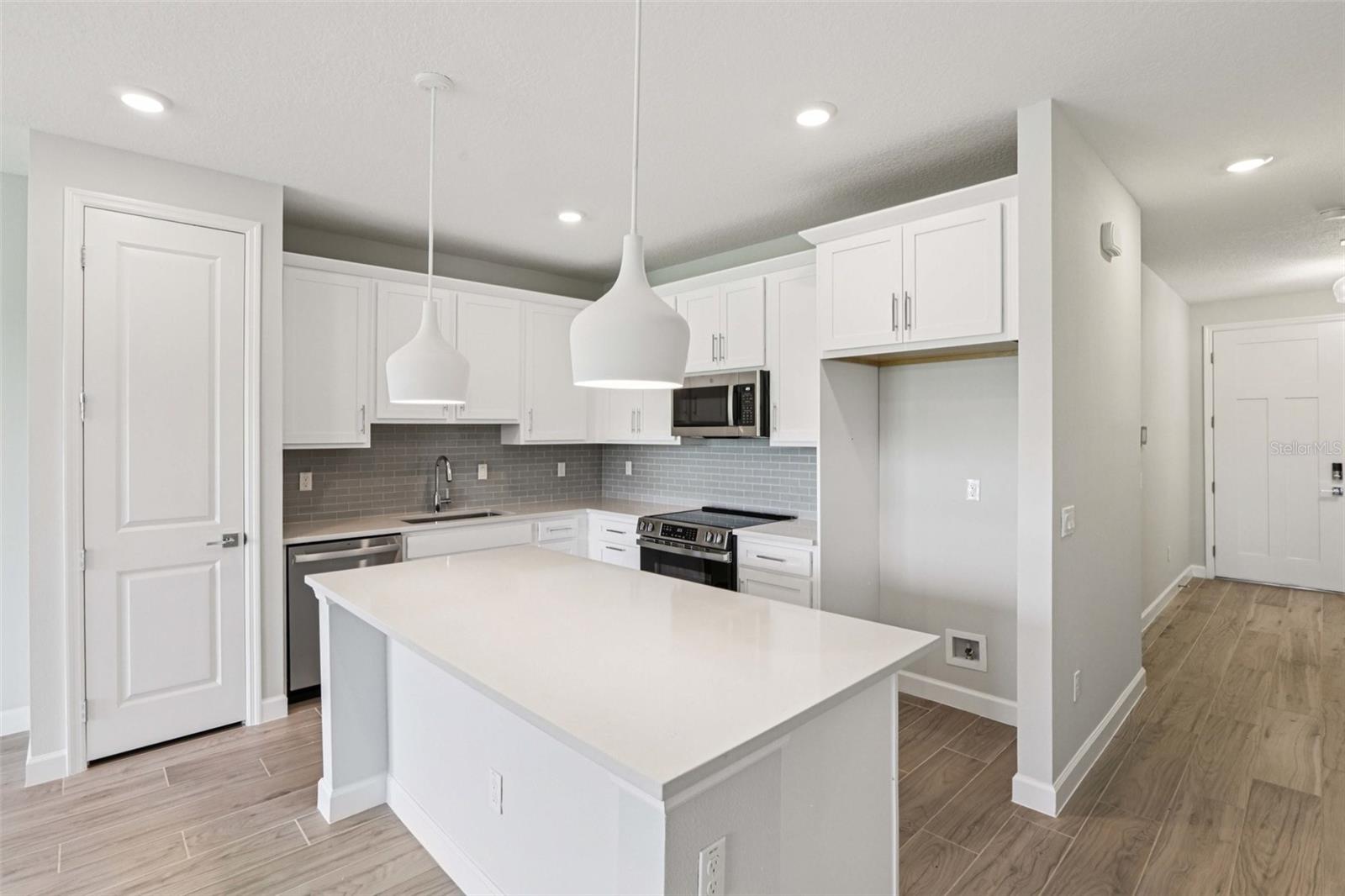 MONTAGUE TOWNHOMES - Residential