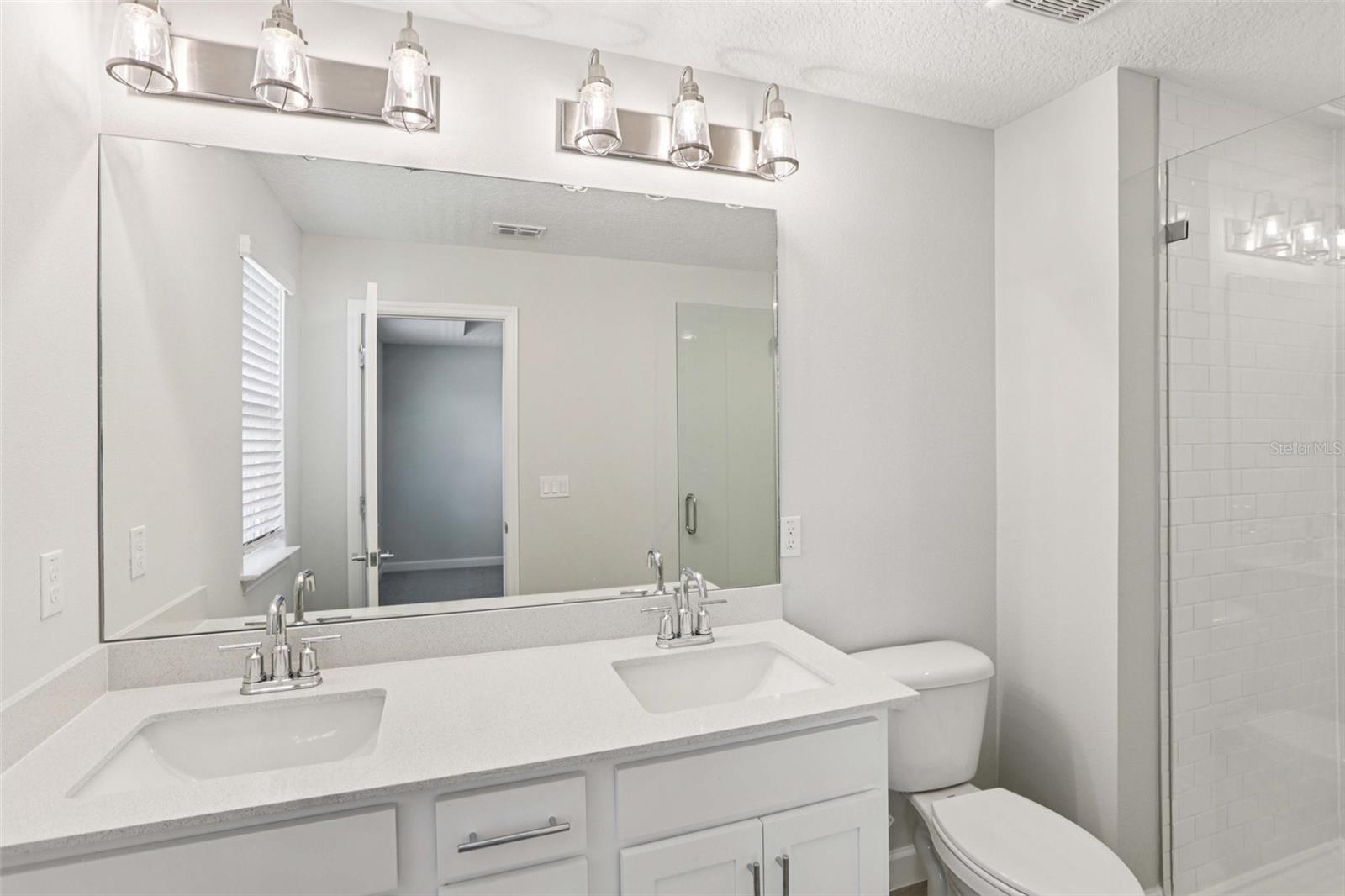 MONTAGUE TOWNHOMES - Residential
