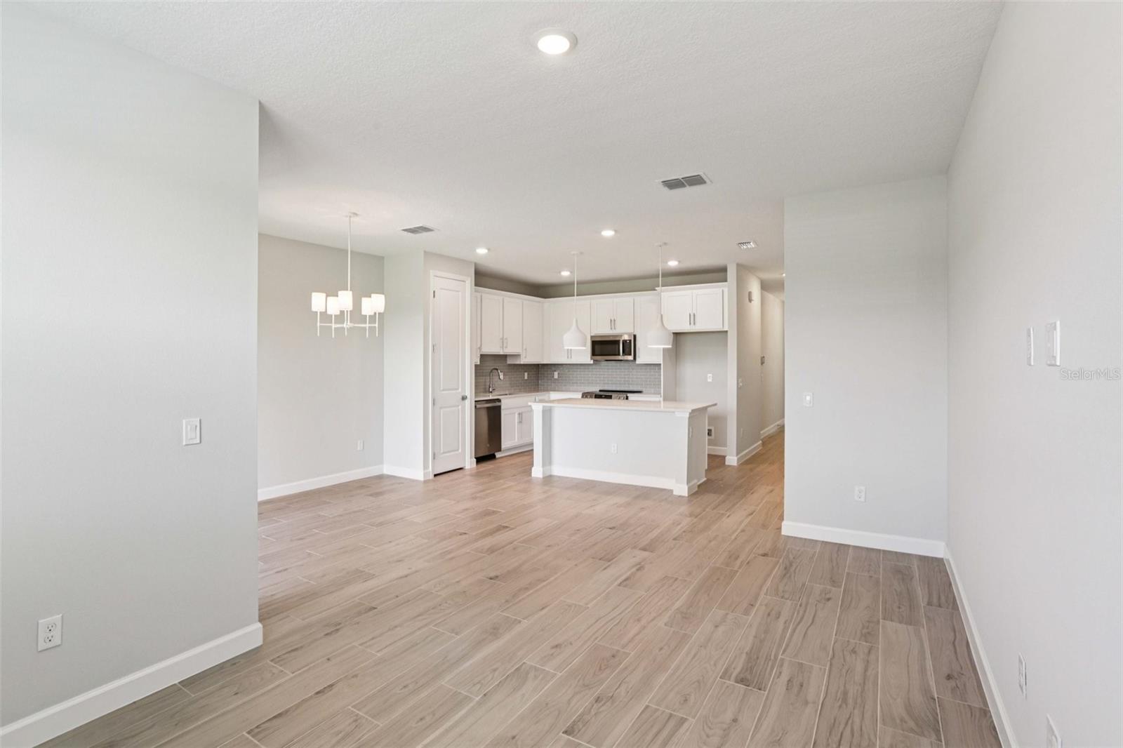 MONTAGUE TOWNHOMES - Residential