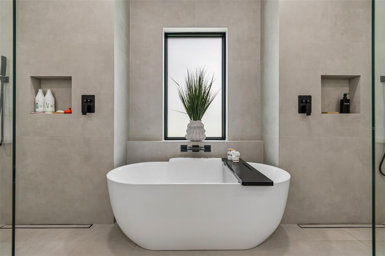 LIVE OAK ESTATES - Residential