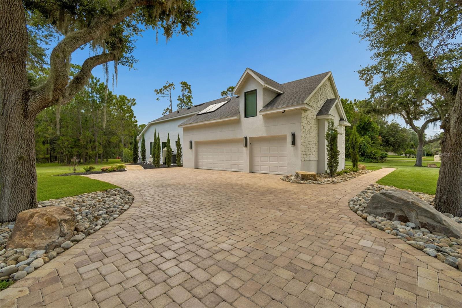 LIVE OAK ESTATES - Residential