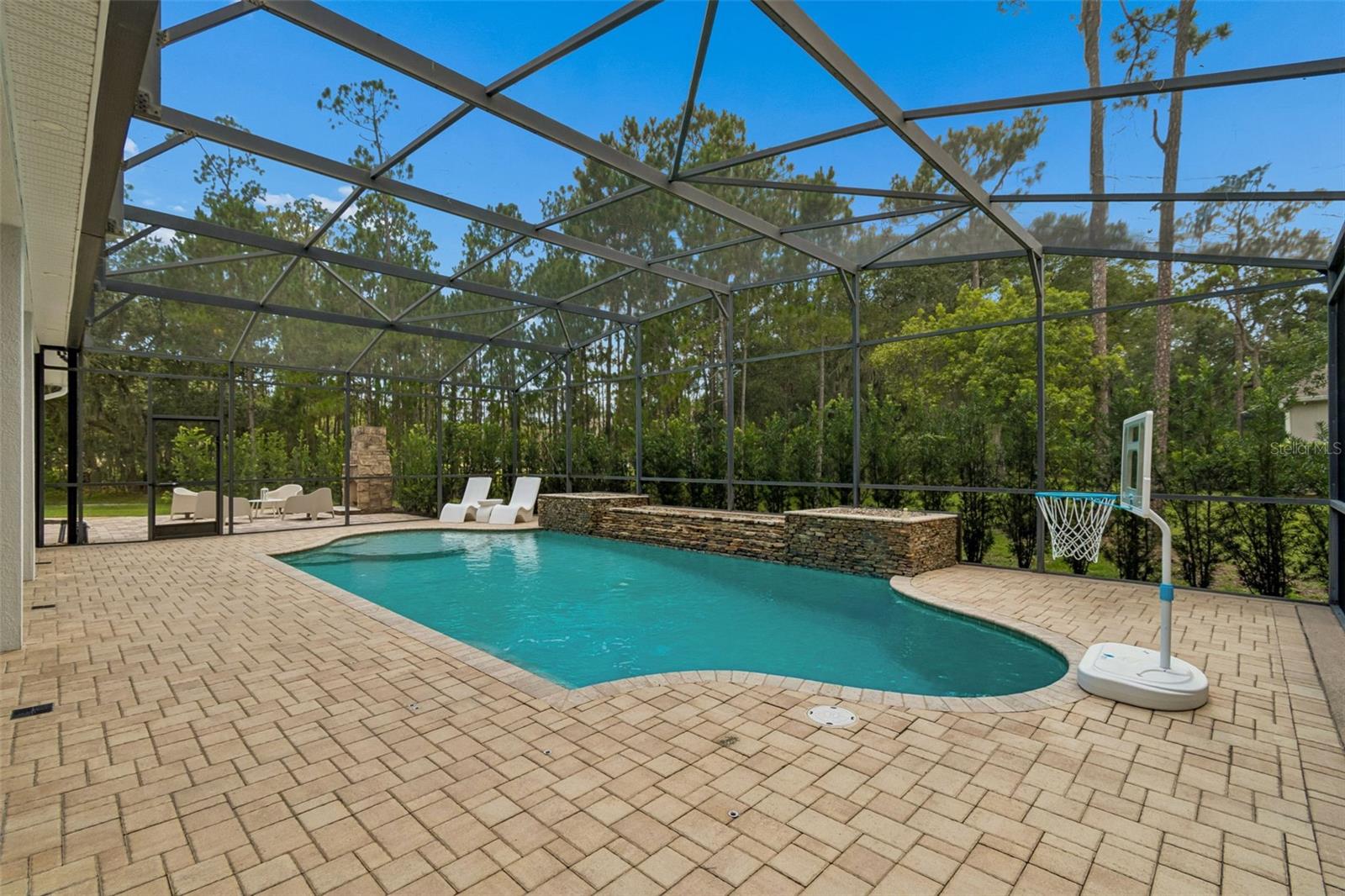 LIVE OAK ESTATES - Residential