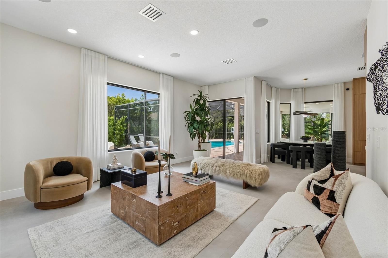LIVE OAK ESTATES - Residential