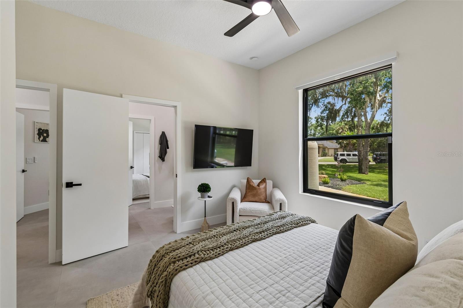 LIVE OAK ESTATES - Residential