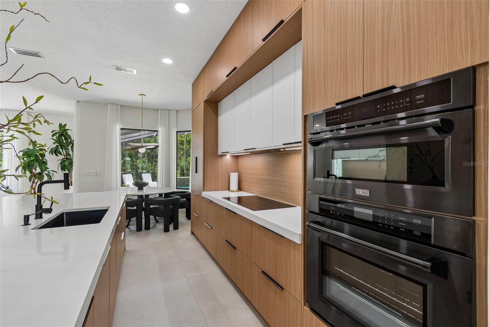 LIVE OAK ESTATES - Residential