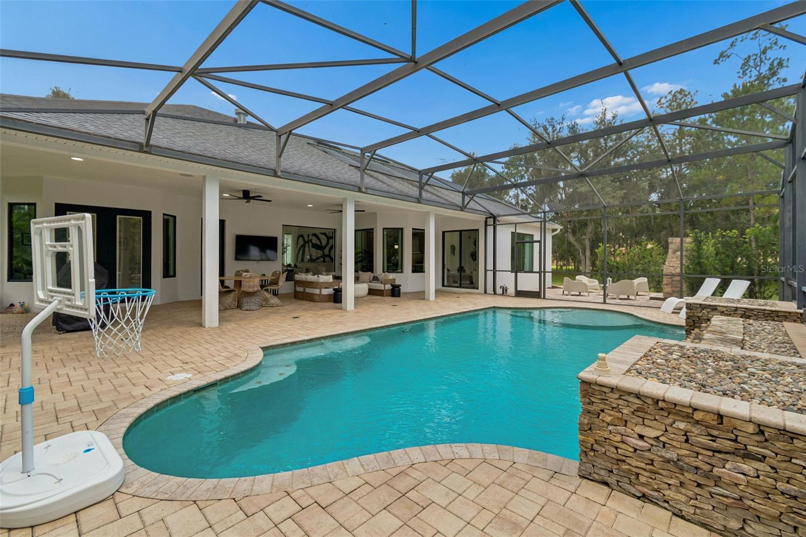 LIVE OAK ESTATES - Residential