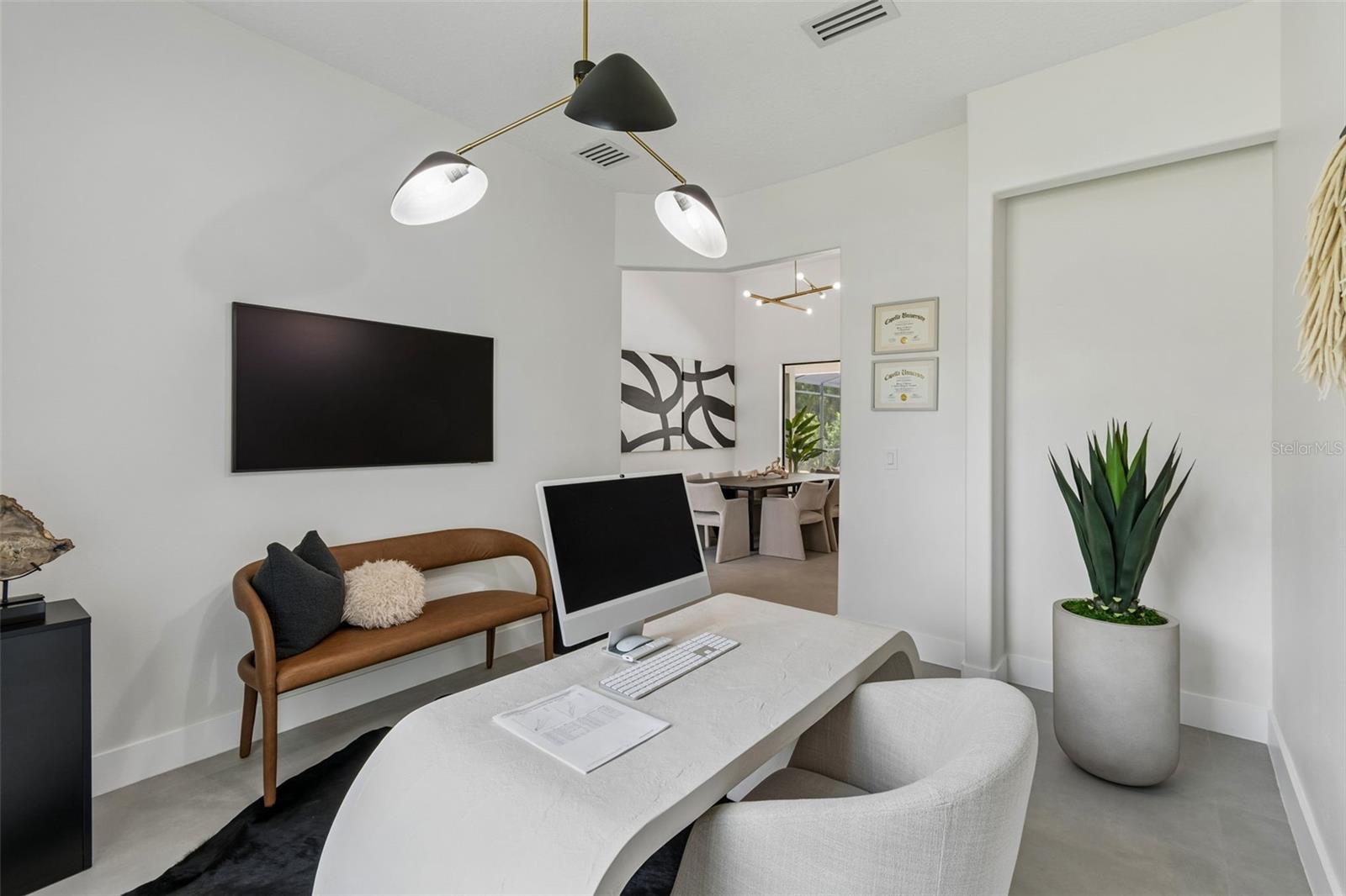 LIVE OAK ESTATES - Residential