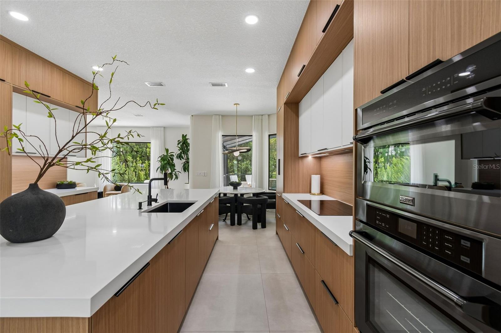 LIVE OAK ESTATES - Residential