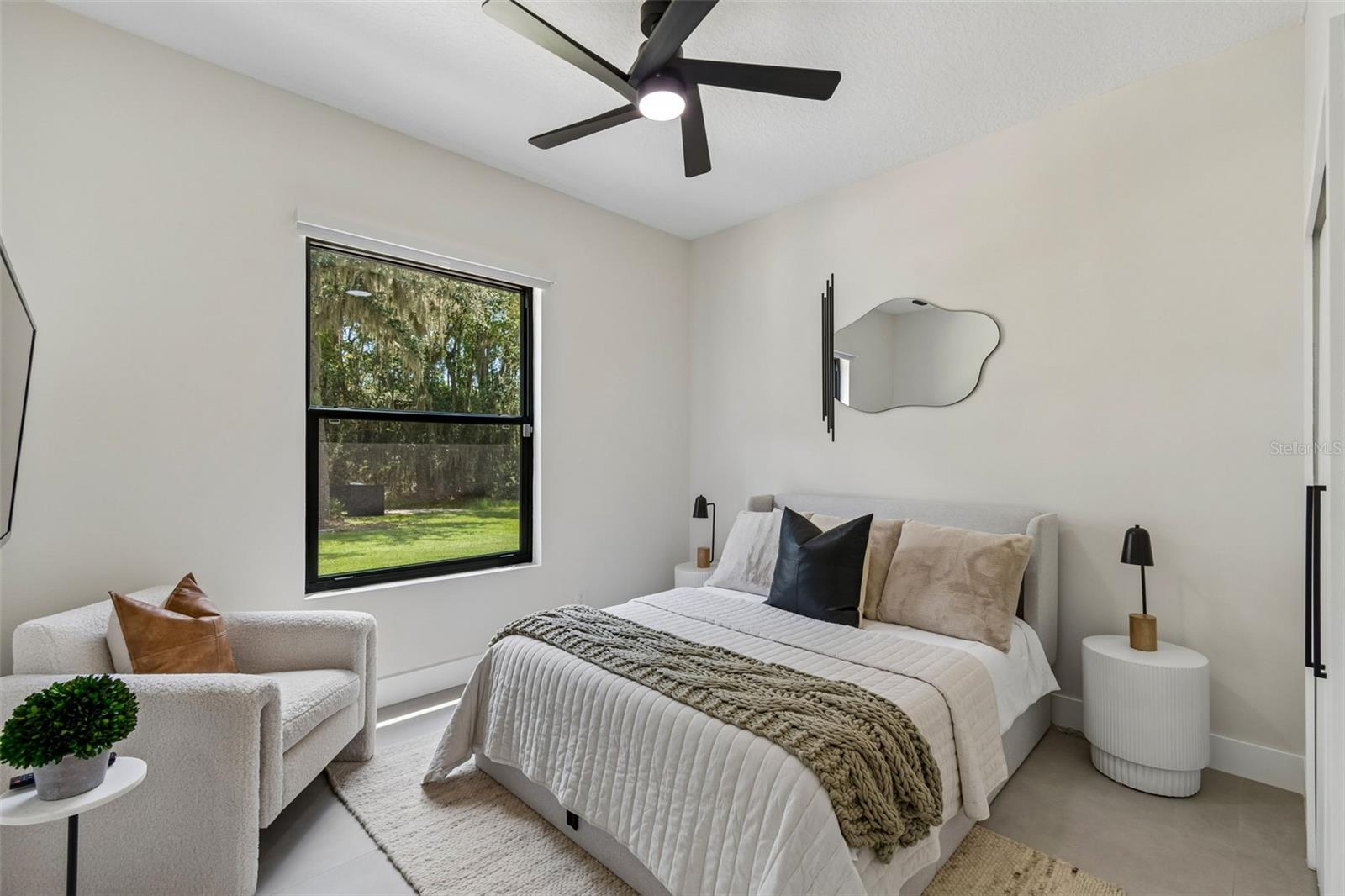 LIVE OAK ESTATES - Residential