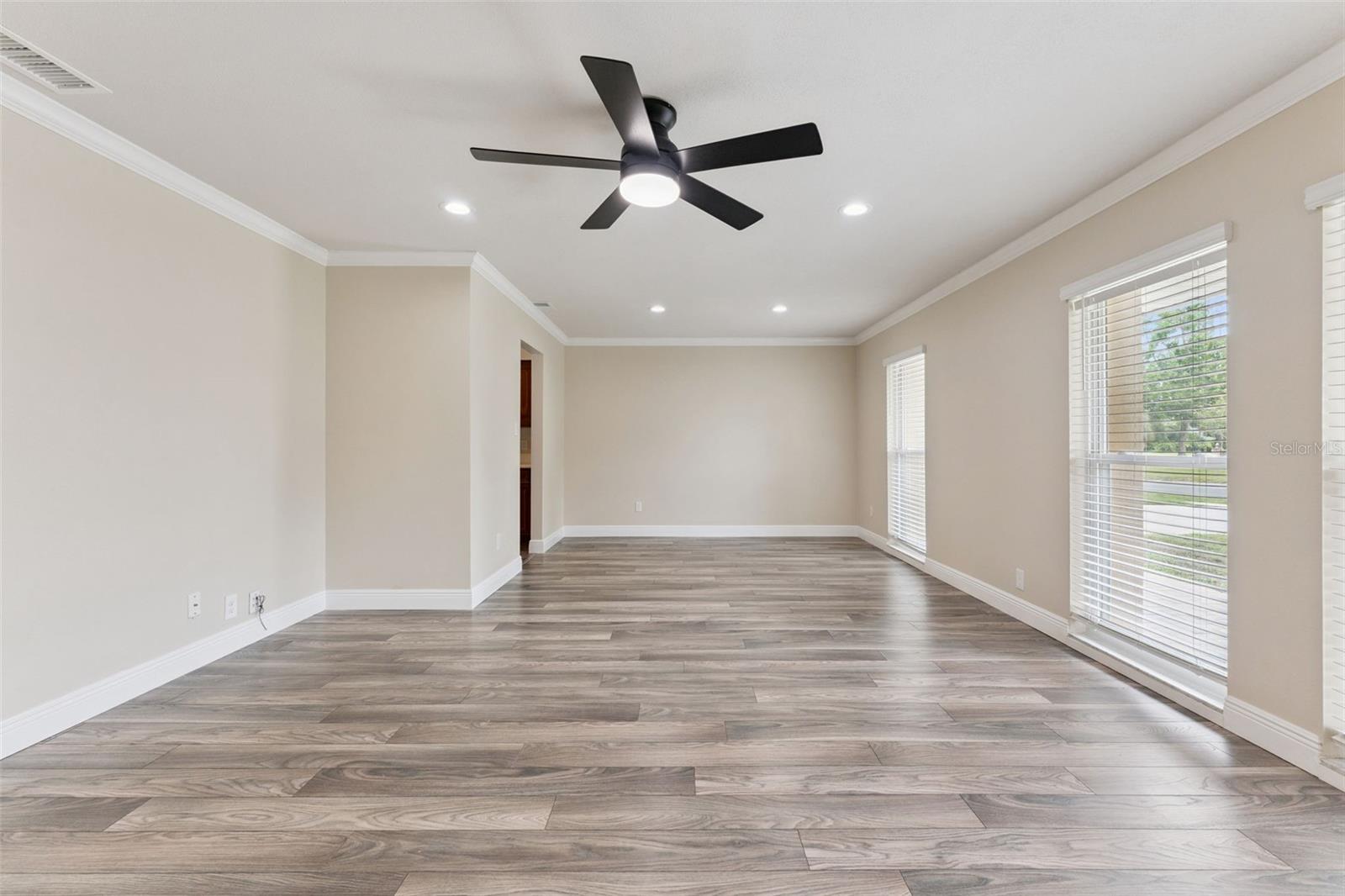 SWEETWATER OAKS - Residential