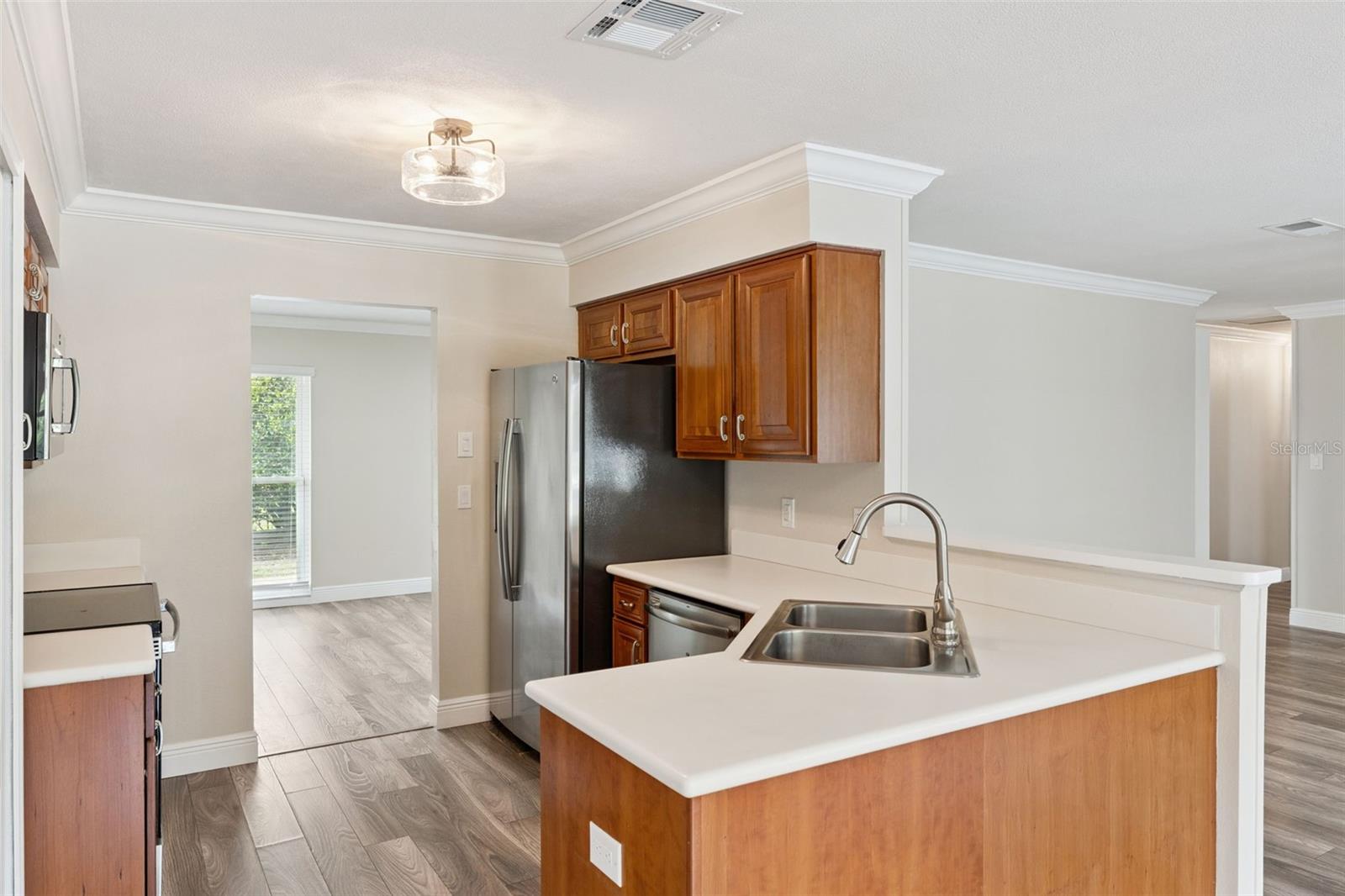 SWEETWATER OAKS - Residential
