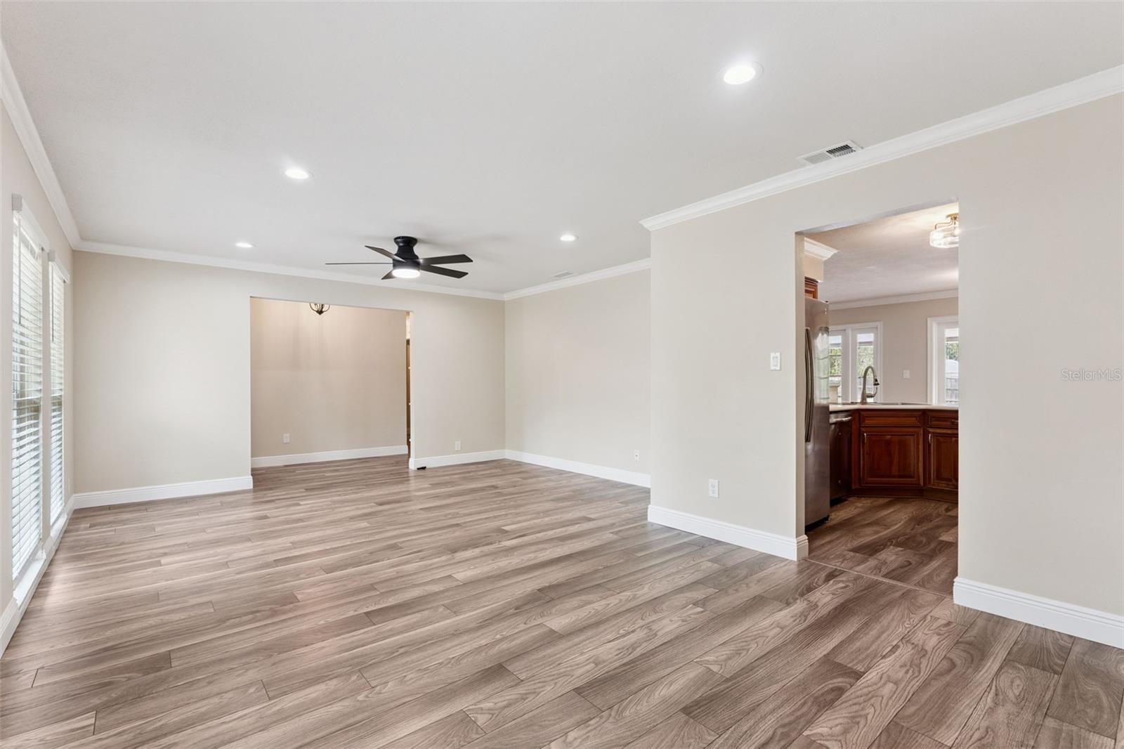 SWEETWATER OAKS - Residential