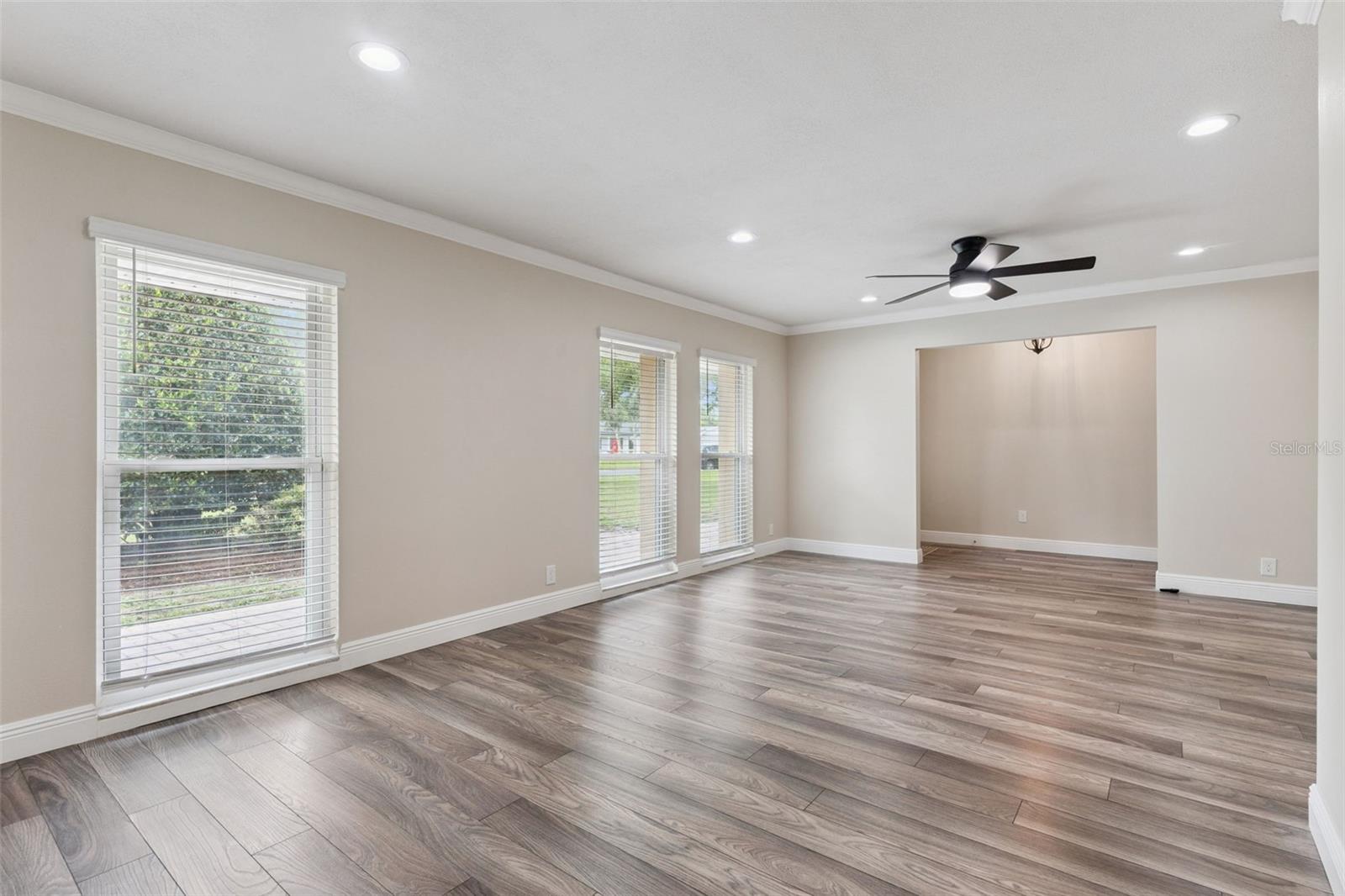 SWEETWATER OAKS - Residential