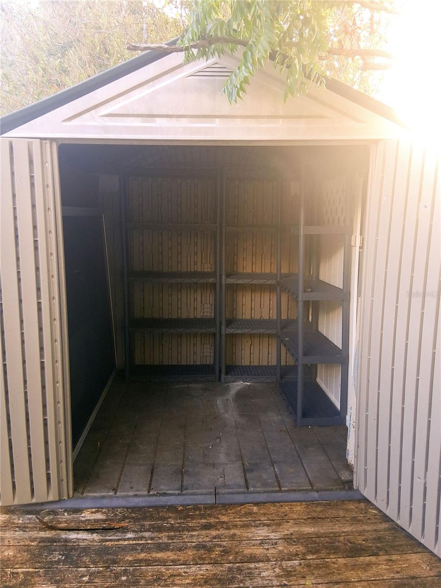 SOUTH GATE - Residential