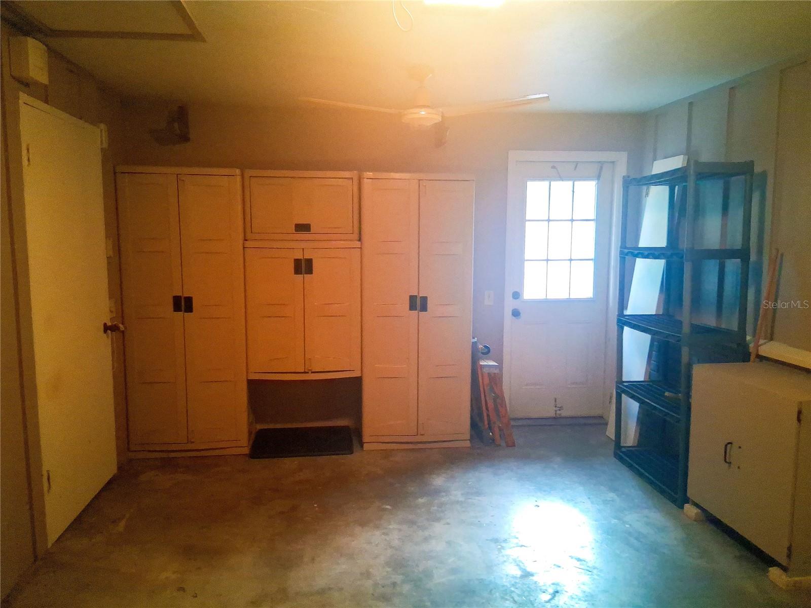 SOUTH GATE - Residential