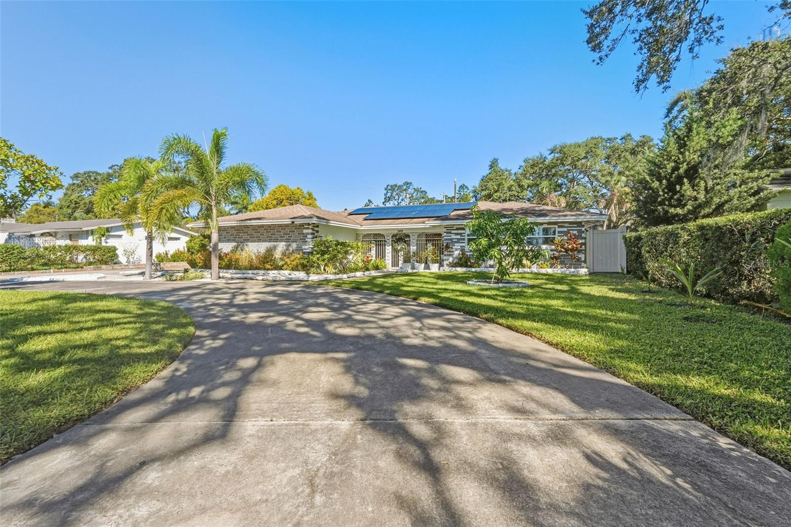 PECAN HIGHLANDS - Residential Lease