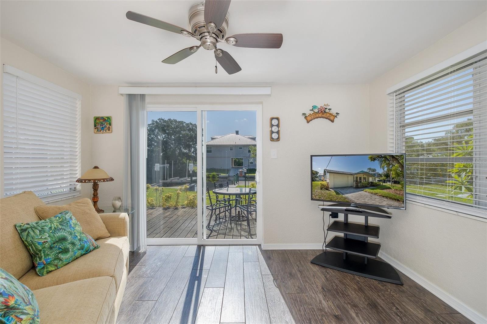 BAILEYS BLUFF ESTATES - Residential