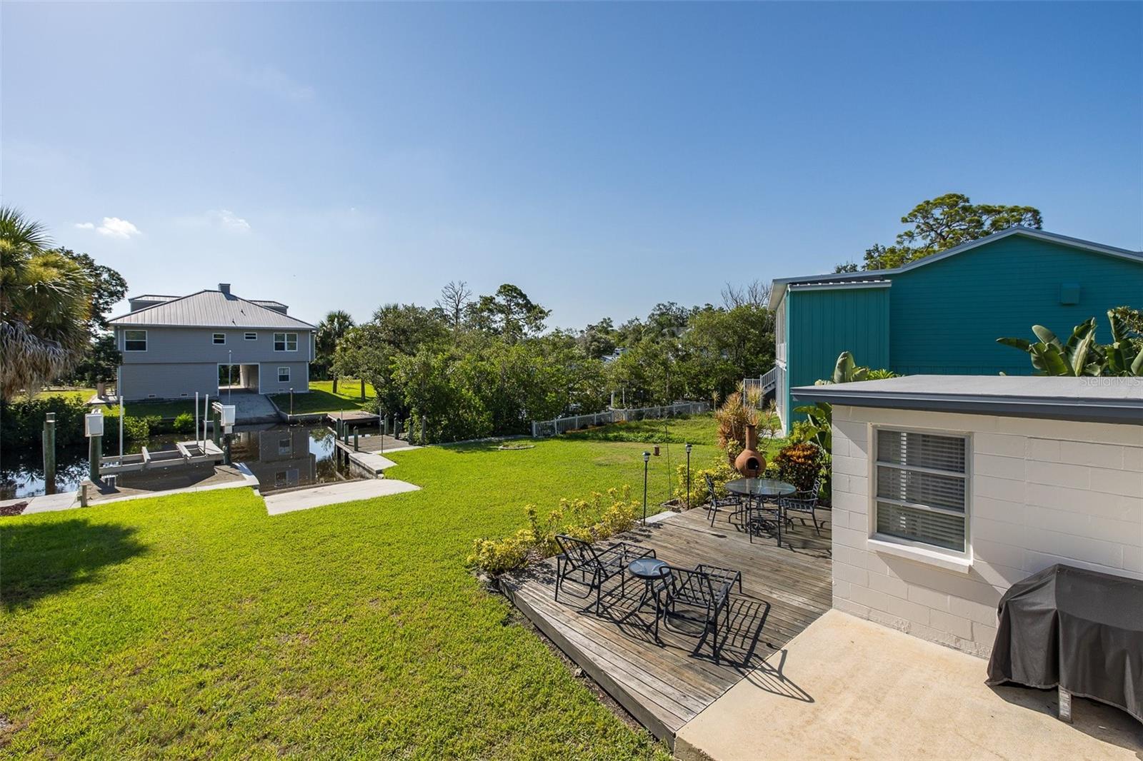 BAILEYS BLUFF ESTATES - Residential