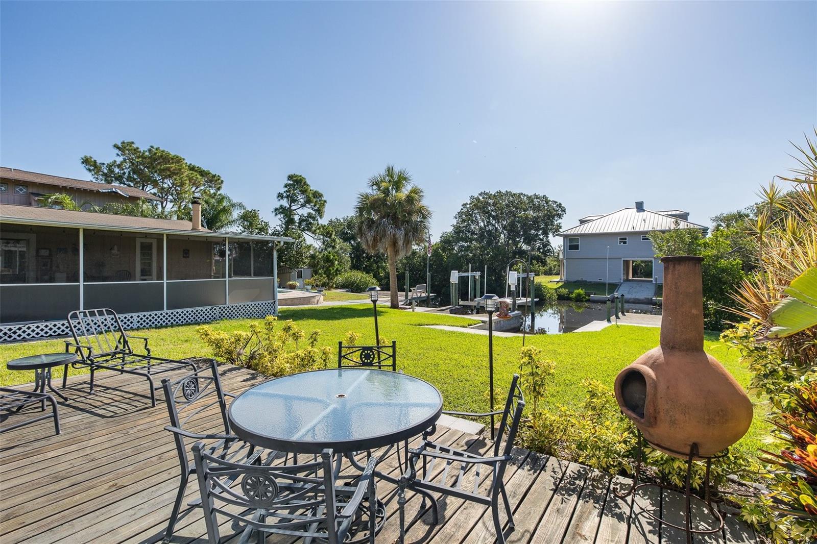 BAILEYS BLUFF ESTATES - Residential