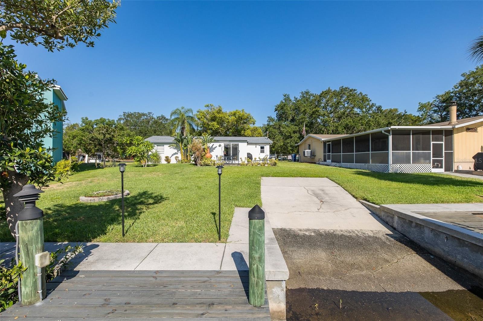 BAILEYS BLUFF ESTATES - Residential