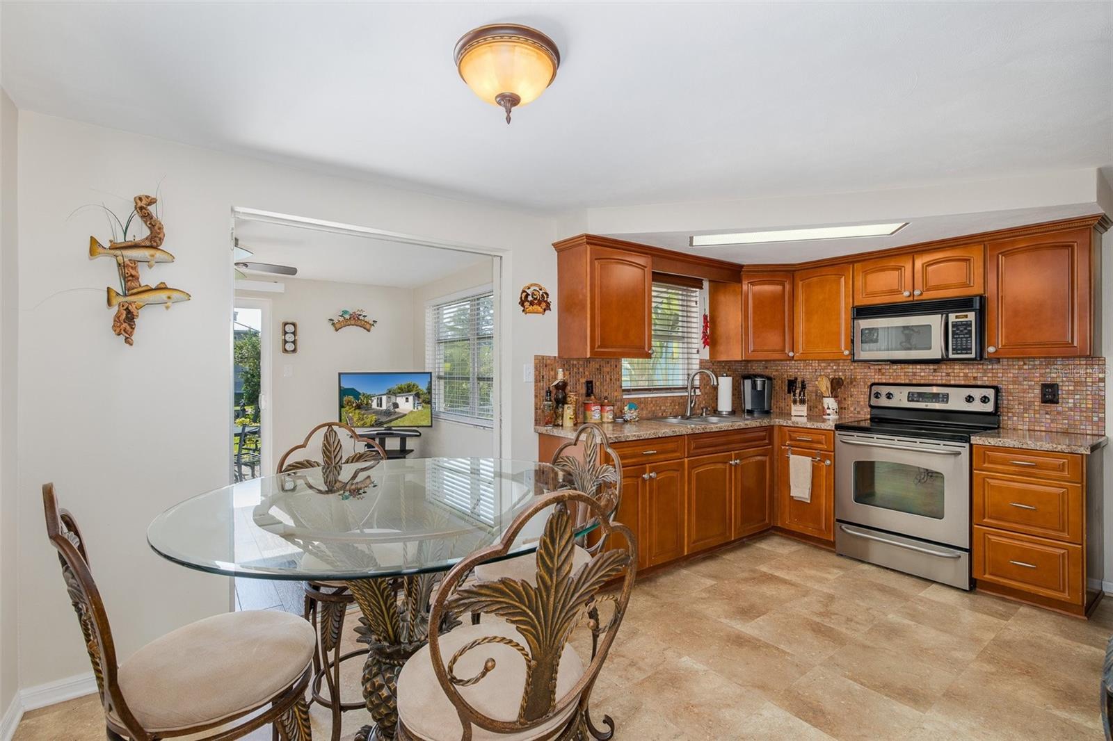BAILEYS BLUFF ESTATES - Residential