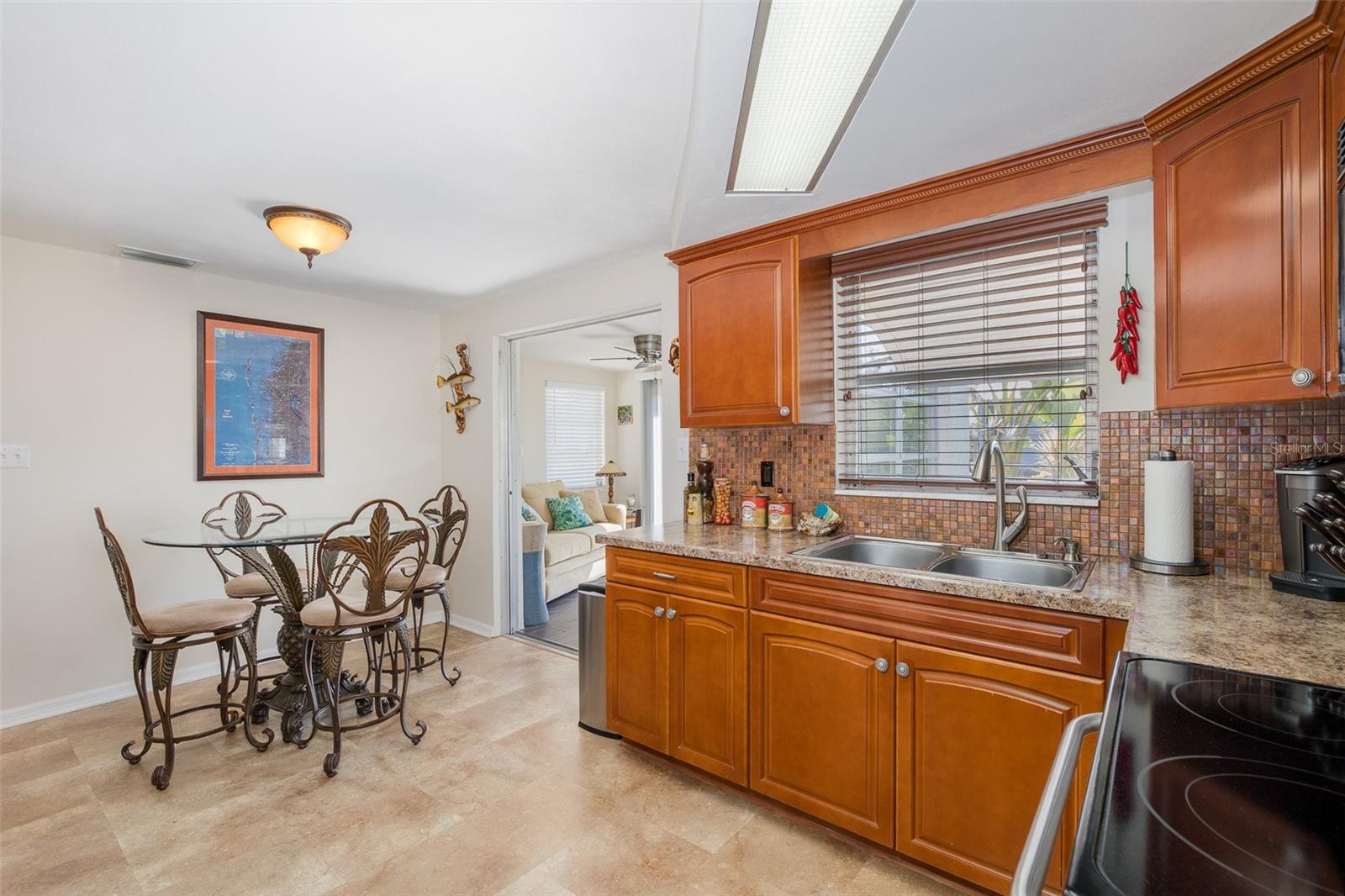 BAILEYS BLUFF ESTATES - Residential