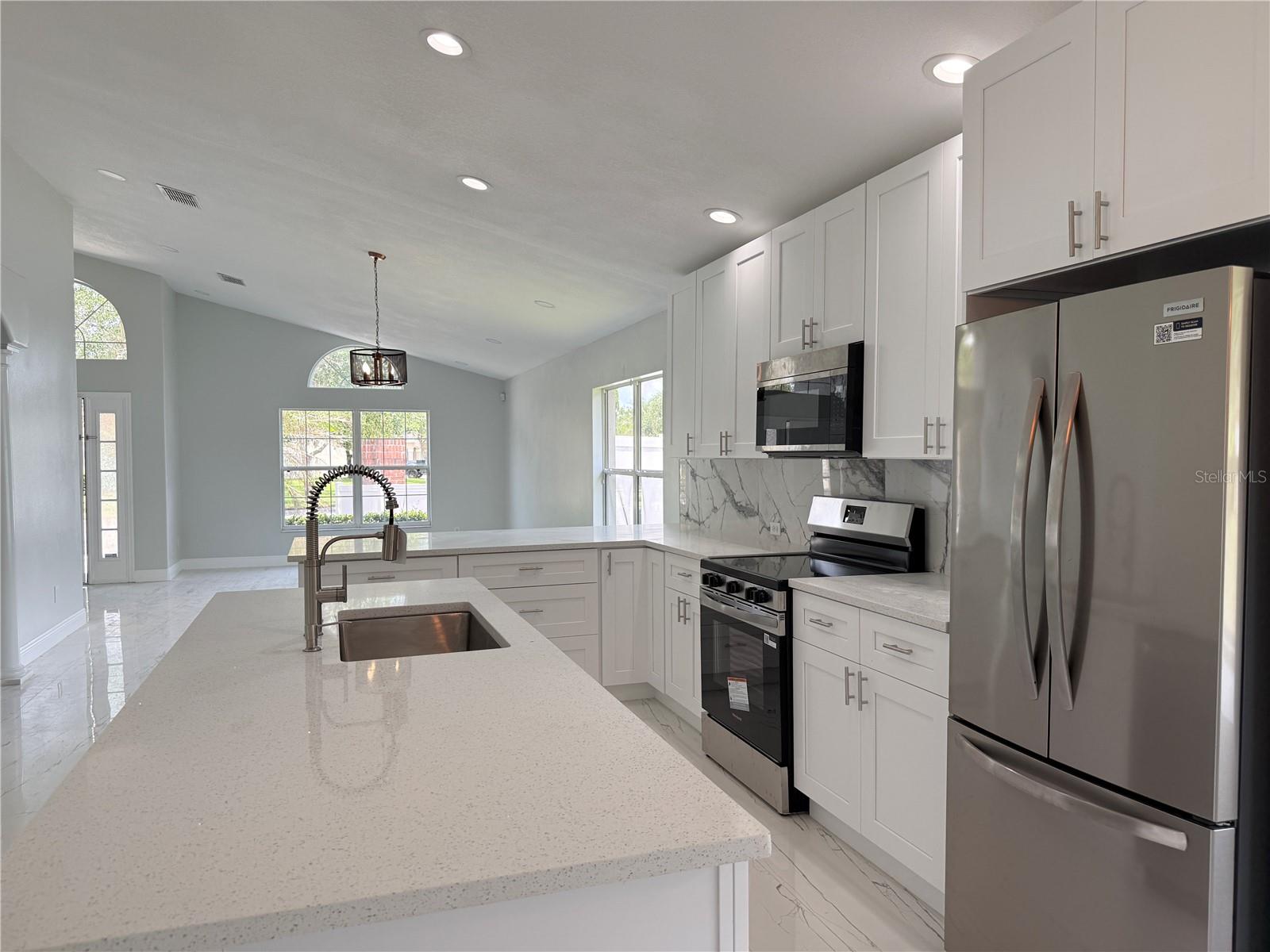VISTA LAKES VLGS N-9 - Residential