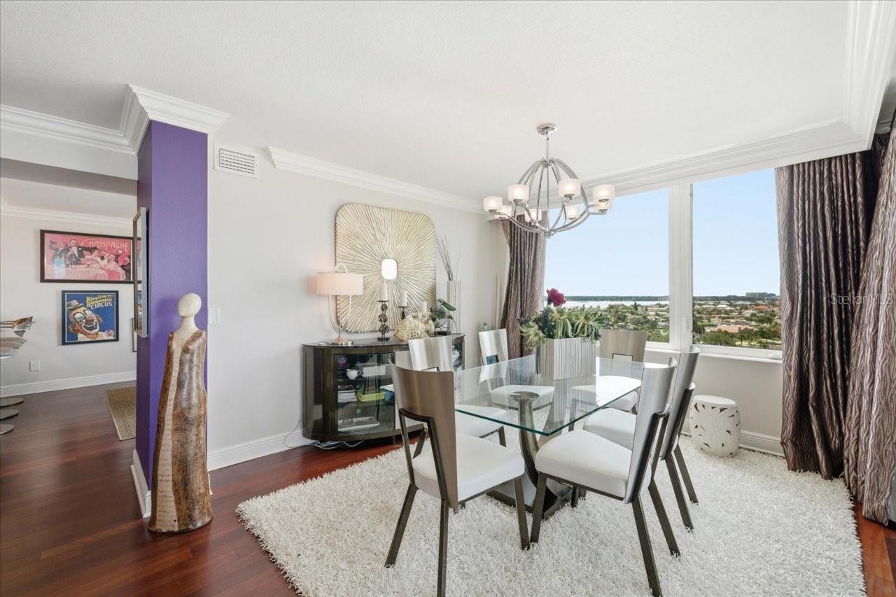 736 ISLAND WAY CONDO - Residential