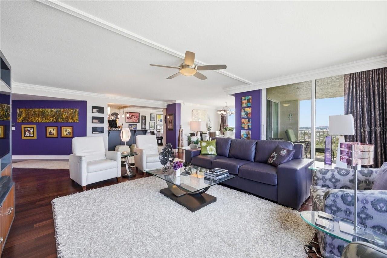 736 ISLAND WAY CONDO - Residential